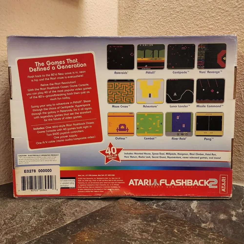 Atari Flashback 2 Classic Game Console w/ 40 Built in Games (CIB) - Atari